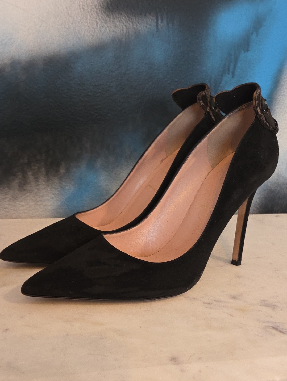 kate spade Black Leopard Suede..RARE.. Pointed-Toe Stiletto Pumps